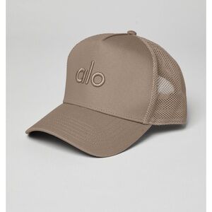 Alo trucker hat
